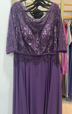 Vestido Morado 1781